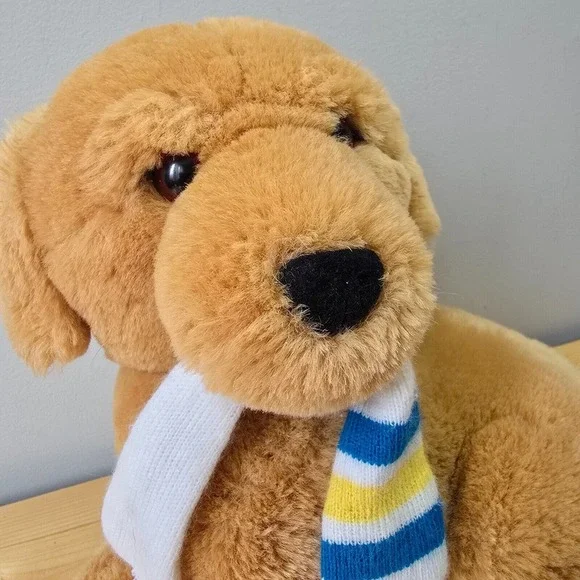 Vintage Dakin Soft Classics Yellow Lab Puppy Plush Dog with Sock 1980s - Picture 2 of 12